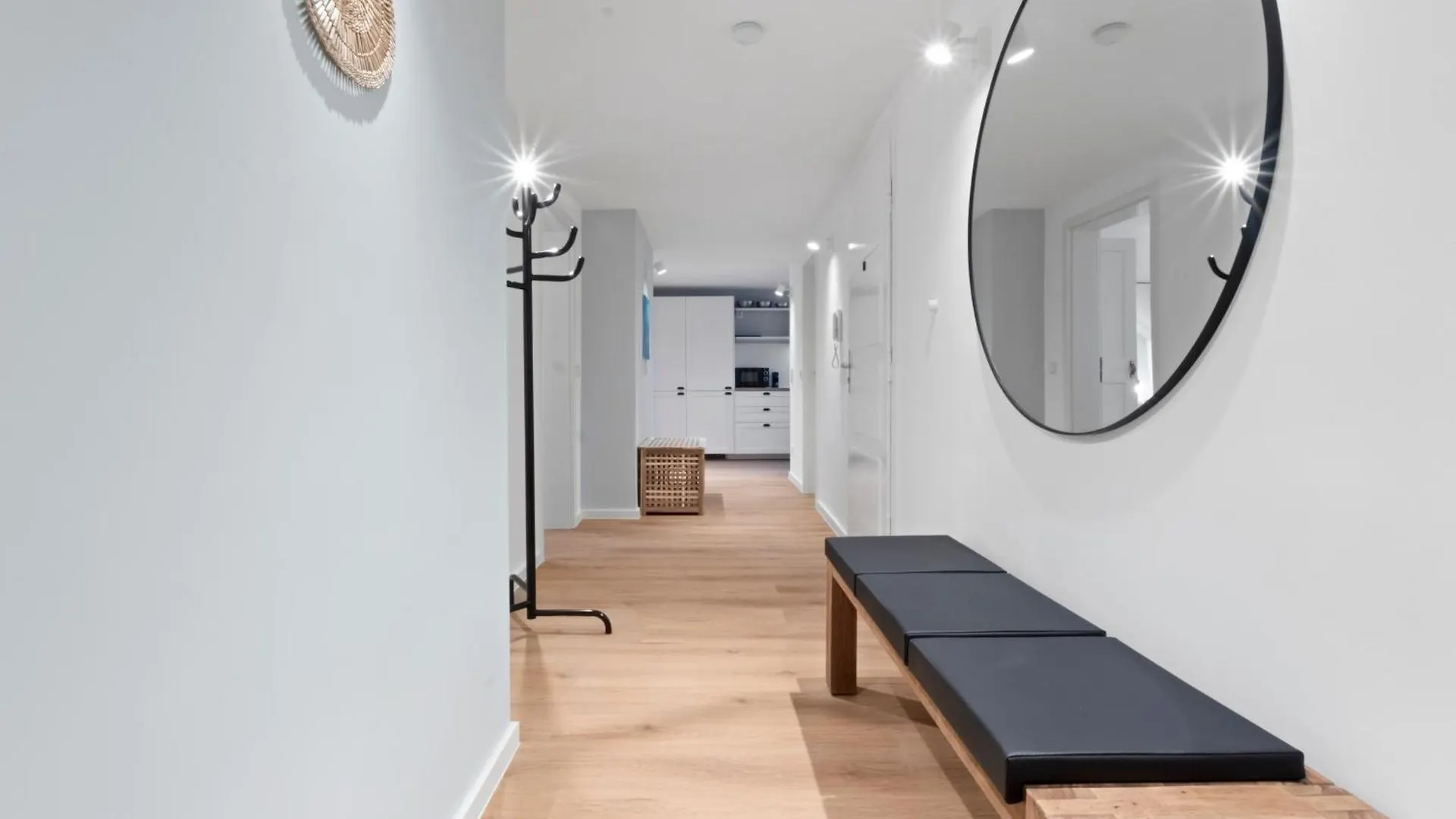 Flatista Homes - Luise Munich Apartment