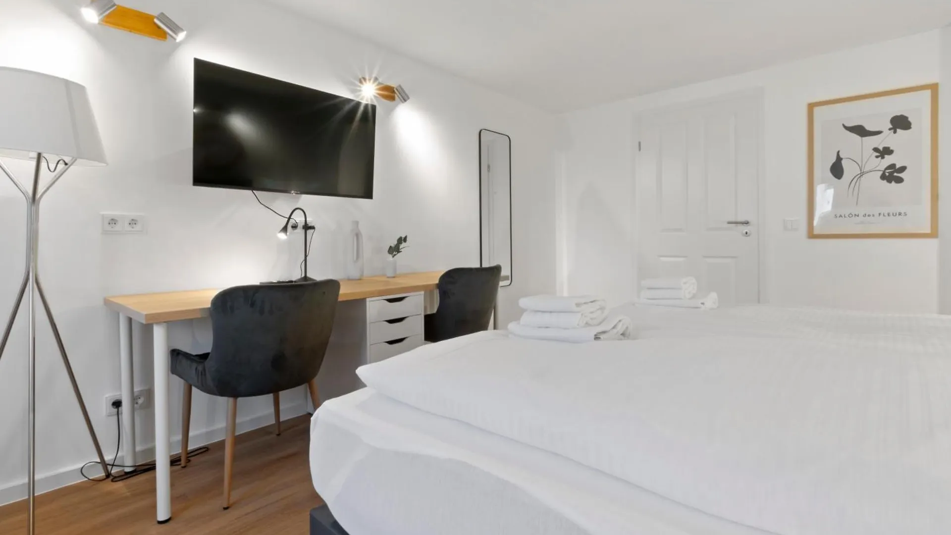 Flatista Homes - Luise Munich Germany