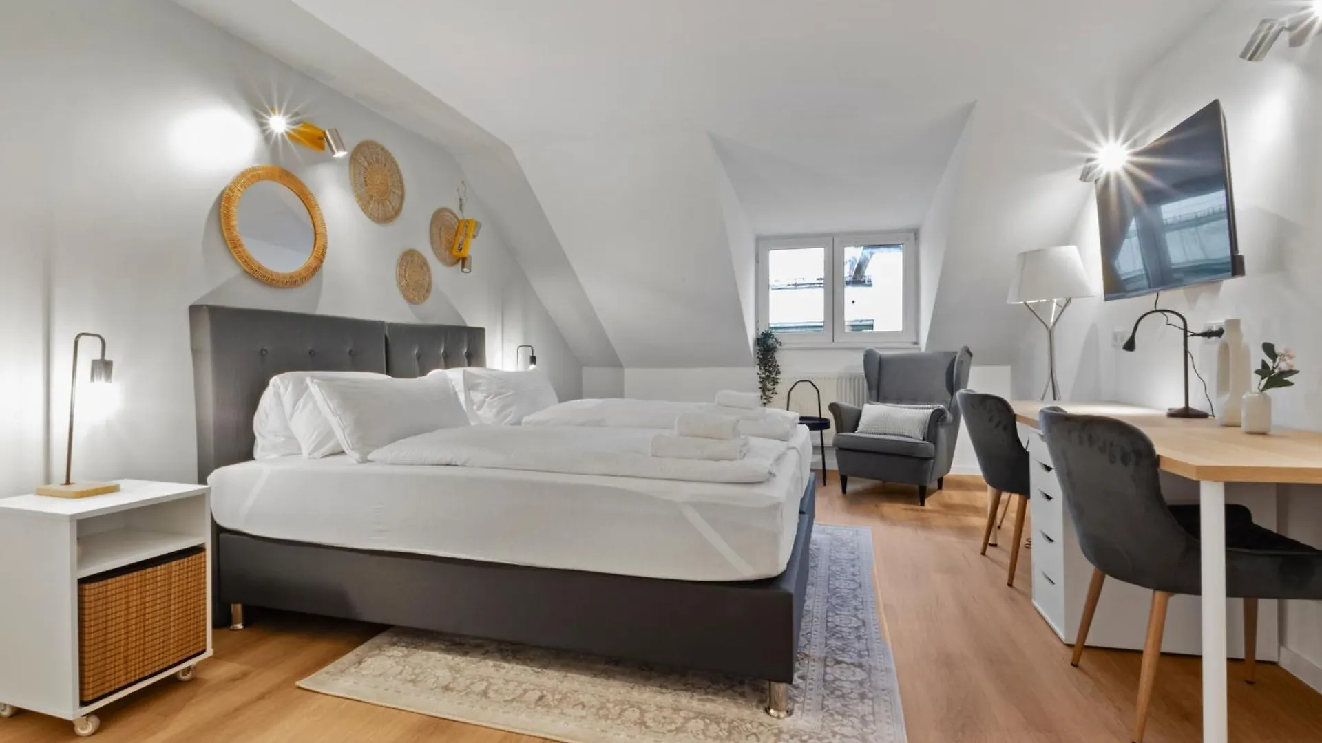 Flatista Homes - Luise Munich 0*,  Germany